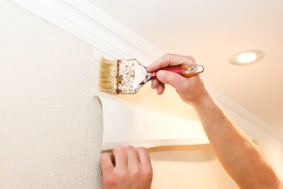 Pose de papier peint à la Sabotterie — revêtements muraux et toiles de verre